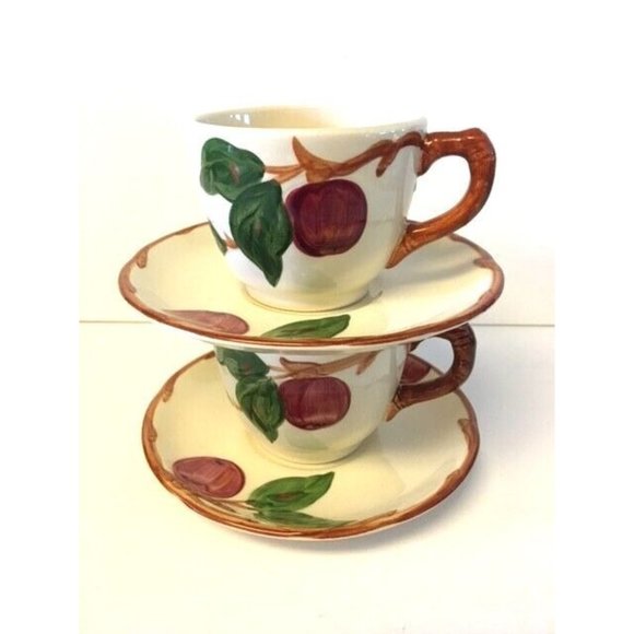 Franciscan Apple Cup and Saucer 1960s TV USA Backstamp Set of 2 - Picture 1 of 4